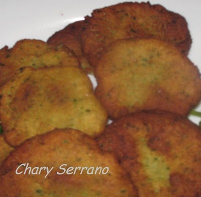 Potaje de bacalao con tortillitas