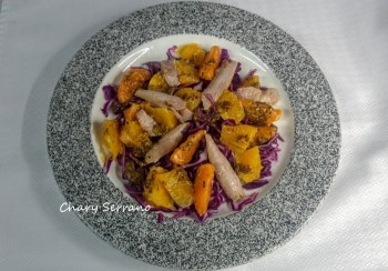 ENSALADA DE NARANJAS, LOMBARDA Y VENTRESCA