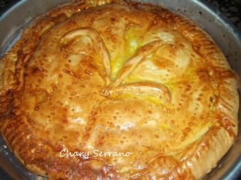 EMPANADA DE JAMÓN Y CHORIZO IBÉRICOS, CON QUESO MANCHEGO