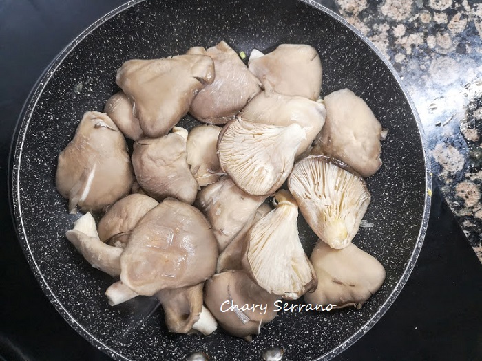 Puntas de solomillo con setas cultivadas