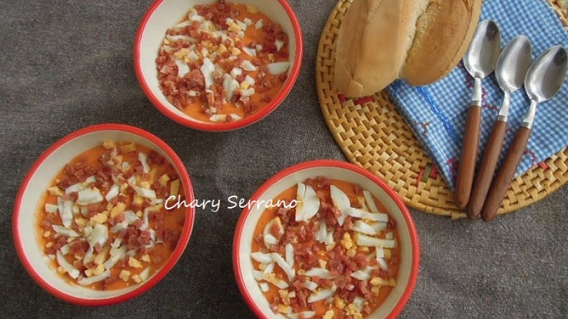 24 DE ABRIL, DIA DEL SALMOREJO CORDOBÉS Y 2 RECETAS