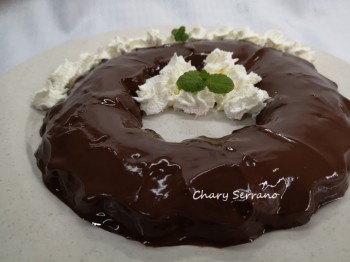 CORONA DE CHOCOLATE Y NATA, Sin azúcar