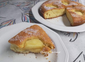 BIZCOCHO CON MANZANA