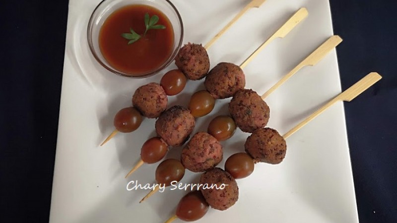 BOLITAS DE REMOLACHA Y GARBANZOS