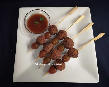 BOLITAS DE REMOLACHA Y GARBANZOS