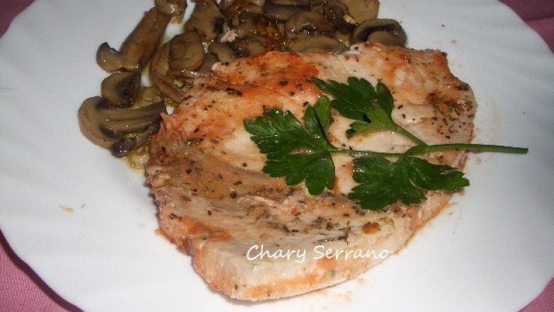 PEZ ESPADA CON CHAMPIÑONES Y BOLETUS