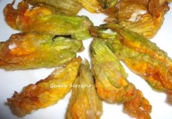 Flores de calabaza rellenas de queso