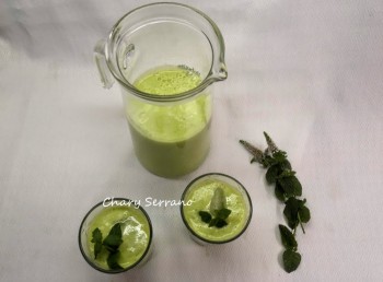 GAZPACHO CON CALABACÍN, PIMIENTO Y PEPINO