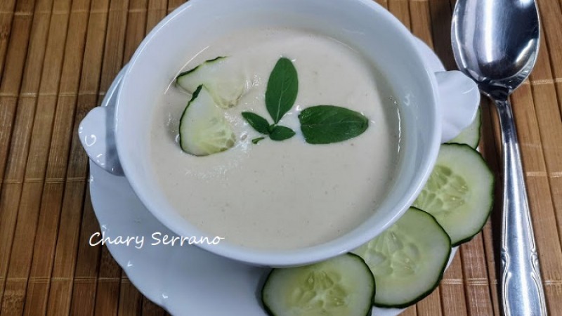 CREMA FRÍA DE PEPINOS
