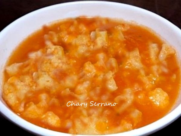 Sopa de coliflor al pimentón