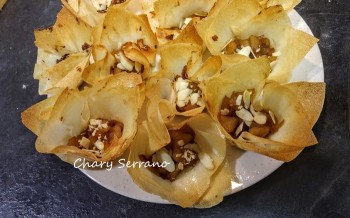 TULIPAS DE PASTA BRICK RELLENAS DE MANZANA Y ALMENDRA