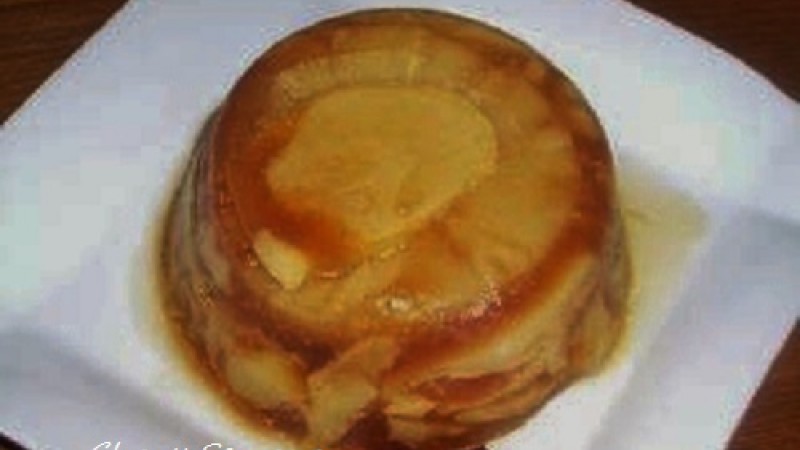 PASTEL DE GELATINA DE PIÑA
