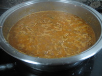 MACARRONES CON CARNE Y TOMATE