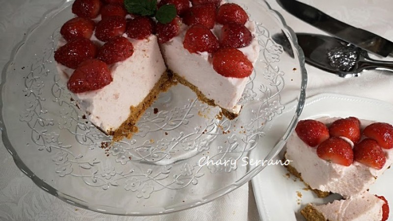 Tarta de queso y fresas (ChessCake) sin horno y sin azúcar