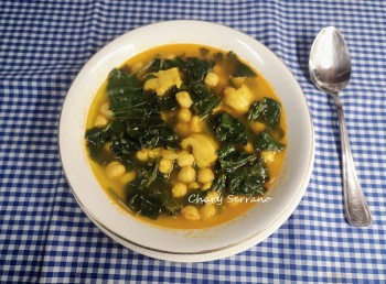 POTAJE DE GARBANZOS, BACALAO Y ESPINACAS