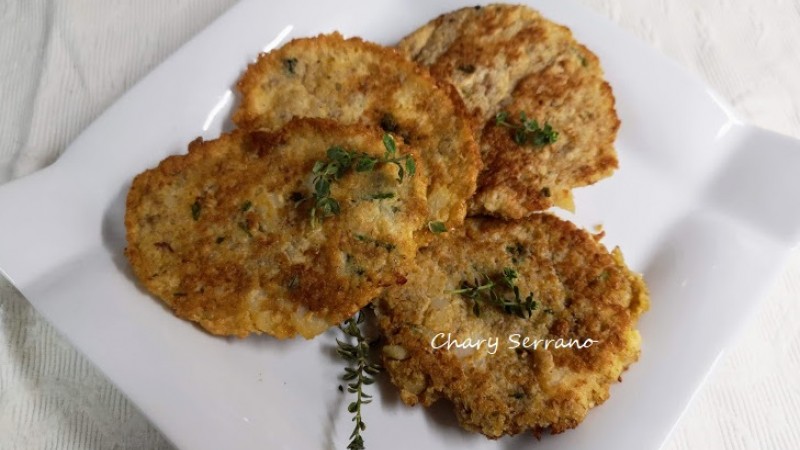 TORTILLITAS DE BACALAO