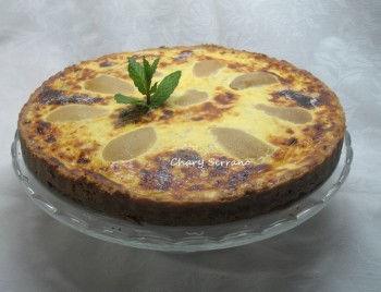 Pastel de peras y galletas al microondas
