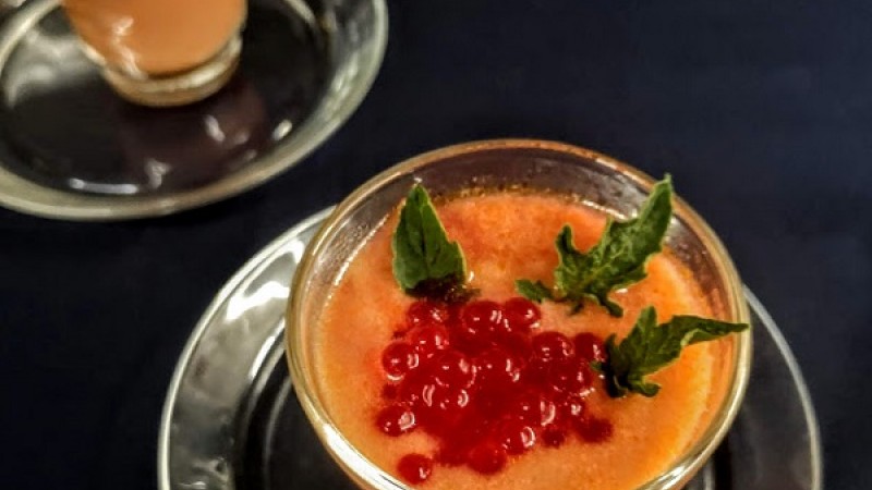 GAZPACHO DE FRESAS, TOMATE Y ZANAHORIA