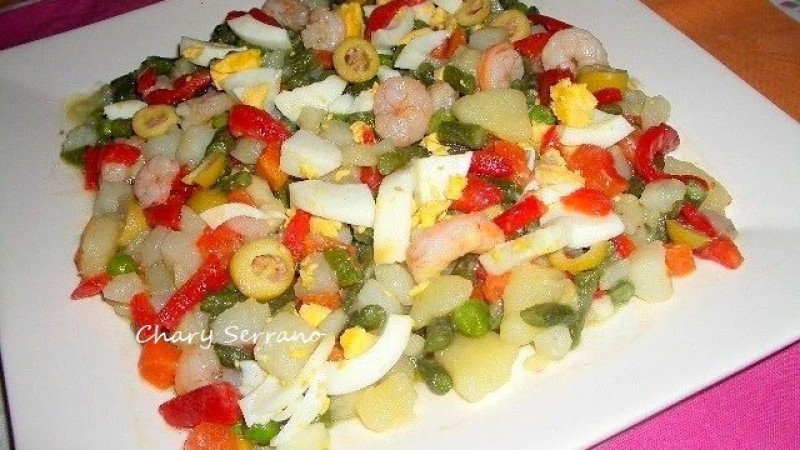 ENSALADILLA DE GAMBAS AL AJILLO