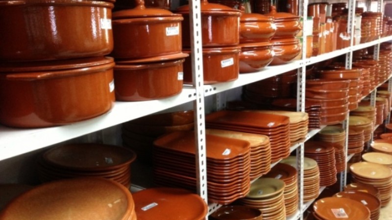 COMO PREPARAR Y MANTENER LOS UTENSILIOS DE BARRO