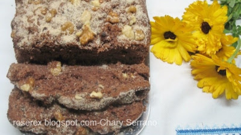 CAKE INTEGRAL DE CHOCOLATE Y NUECES