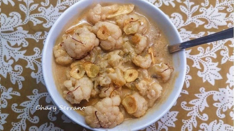 Coliflor al azafrán, receta y propiedades