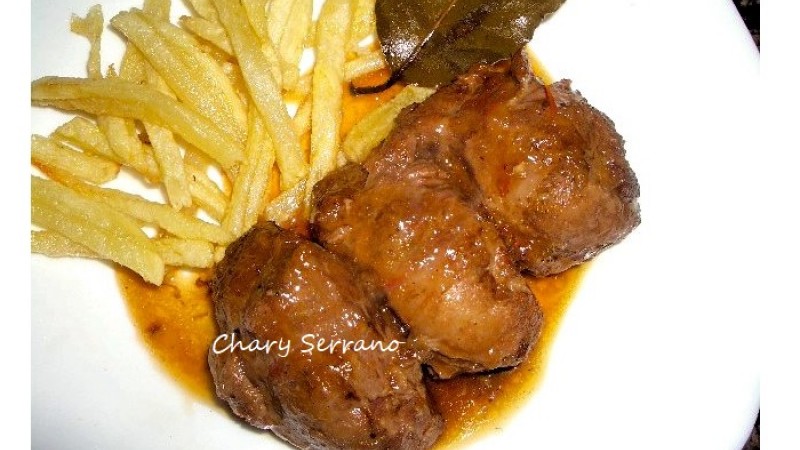 CARRILLADAS DE CERDO AL PEDRO XIMENEZ
