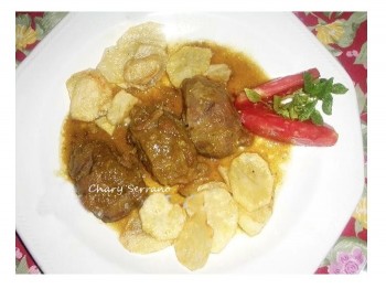 CARRILLADAS EN SALSA DE ALMENDRAS AL VINO OLOROSO