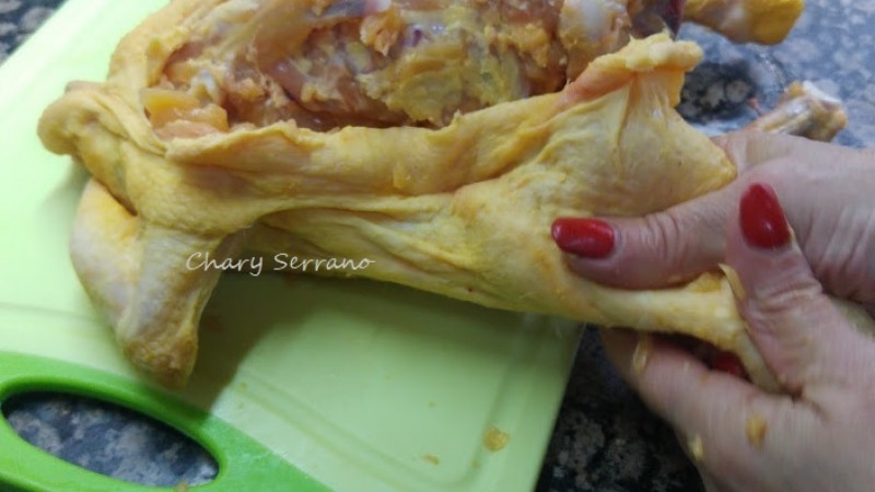 COMO DESHUESAR UN POLLO, paso a paso