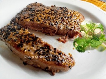 Atún con soja y sésamo