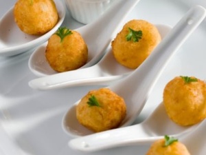 MES DE LA TAPA PERUANA EN MADRID