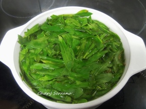 COLLEJAS EN REVUELTO, CON CEBOLLA Y JAMÓN