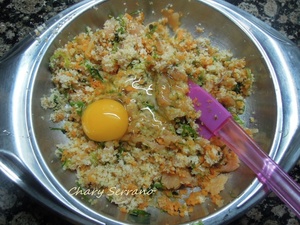 MEDALLONES DE SALMÓN MARINADO Y HORTALIZAS