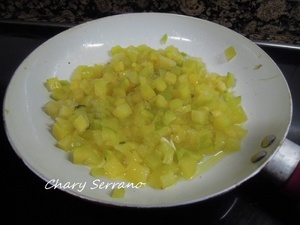 REVUELTO DE SETAS CON CALABACÍN Y JAMÓN