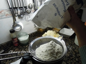 HOJALDRINAS TRADICIONALES, con manteca de cerdo