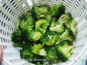 QUICHE DE BRÓCOLI, JAMÓN Y TOMATITOS