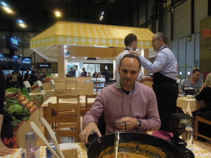 ARROZ NEGRO MUY RÁPIDO, CON ALLIOLI 