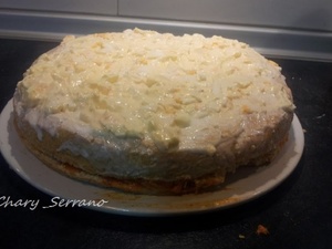 TARTA SALADA RELLENA DE ATÚN, HUEVO Y HORTALIZAS