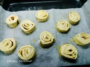 HOJALDRITOS DE PAVO Y QUESOS