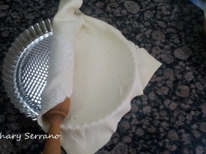 PASTEL FINO CON CREMA Y MANZANA