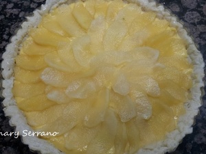 PASTEL FINO CON CREMA Y MANZANA