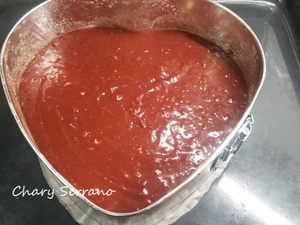 BIZCOCHO TERCIOPELO ROJO Y CHOCOLATE BLANCO, CON FORMA DE CORAZÓN