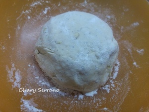 BOLLITOS DE PAN PLANO CON SEMILLAS