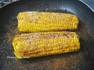 MAZORCAS DE MAÍZ CON AJO Y PIMENTÓN