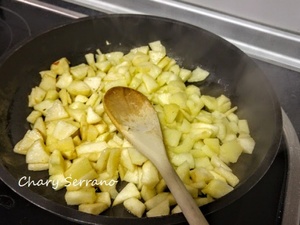 TULIPAS DE PASTA LADRILLO RELLENAS DE MANZANA Y ALMENDRA