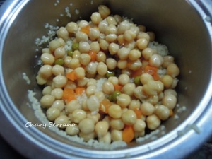 GARBANZOS CON COUS COUS Y VEGETALES