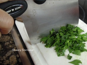 SALTEADO DE ESPÁRRAGOS Y HABAS