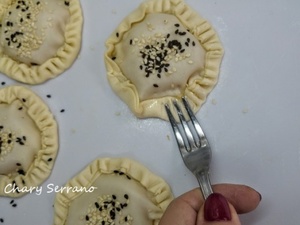EMPANADITAS DE MANZANA Y SÉSAMO