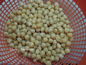 GARBANZOS CON VERDURAS Y COUSCOUS A LA CÚRCUMA