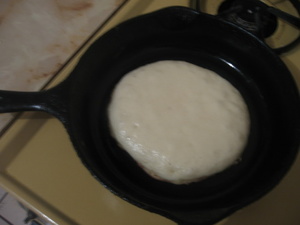 TORTILLAS MEJICANAS RELLENAS DE YORK, HUEVOS Y CEBOLLA